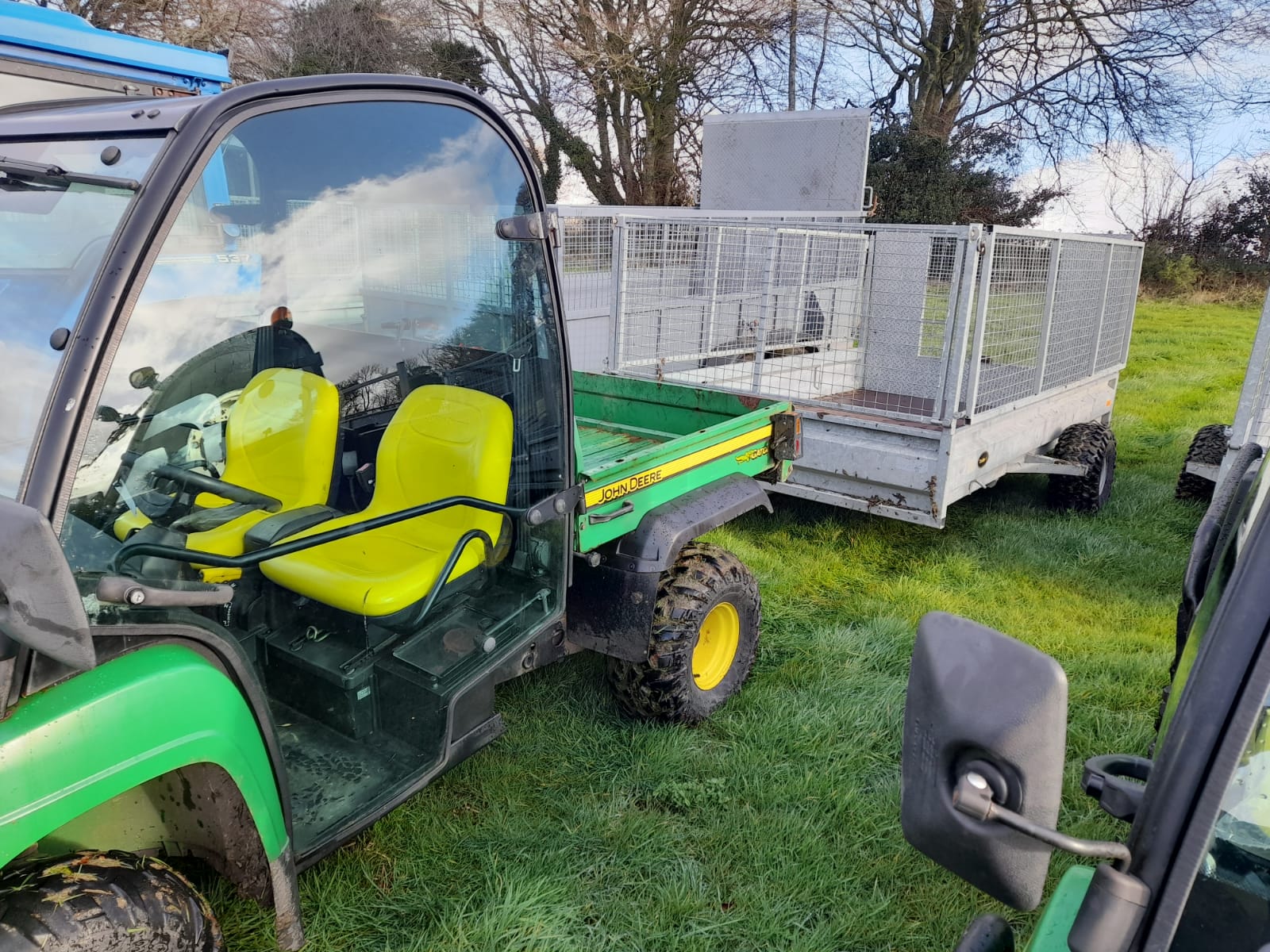 John Deere Gator